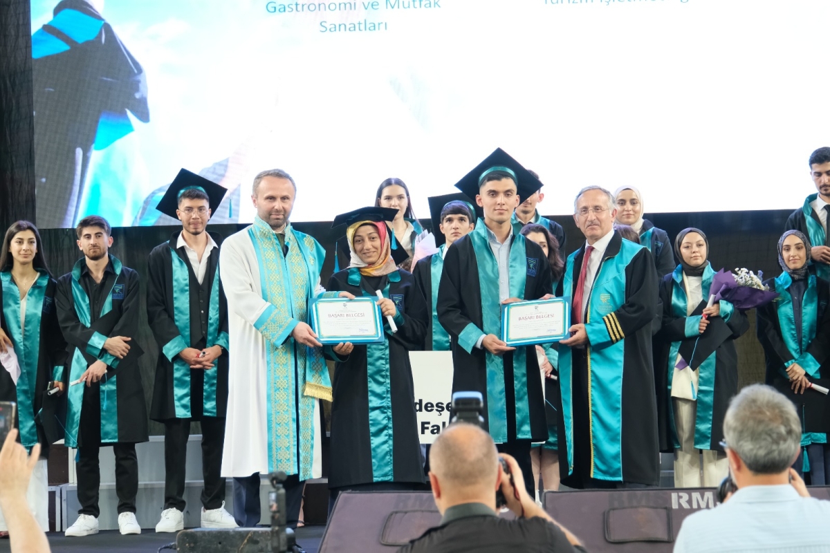 RTEÜ MEZUNİYET