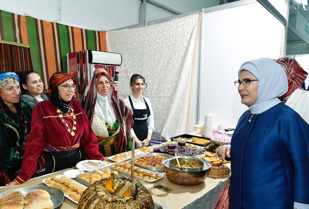 Emine Erdoğan, Rize Gastronomi Günleri’ni Ziyaret Etti