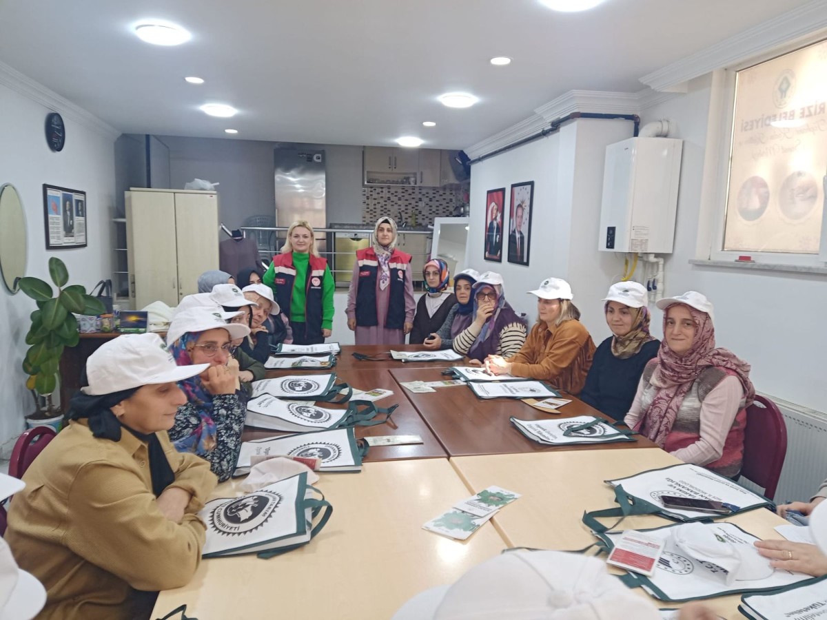 Rize Belediyesi Kadın Koordinasyon Merkezlerinde Tarımsal Farkındalık Eğitimi Düzenlendi